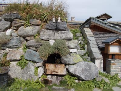 source à côté du refuge